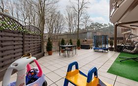 Family Apartment Skłodowskiej-Curie by Renters